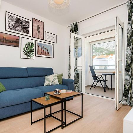 1 Bedroom Beautiful Apartment In Baška Voda Exteriér fotografie